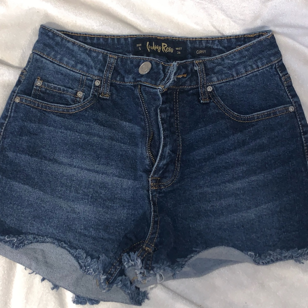 Women’s Denim Shorts- Size 5